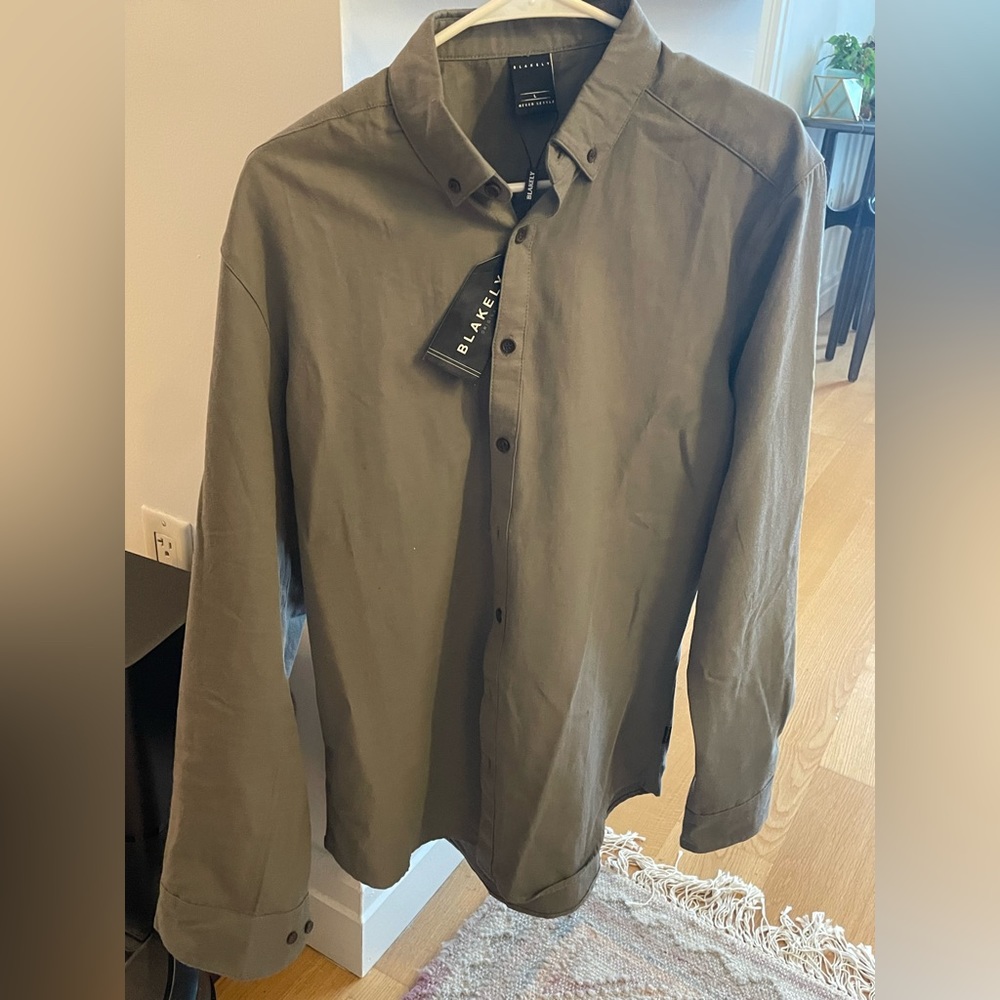 Olive Green Blakely shirt (New) Large